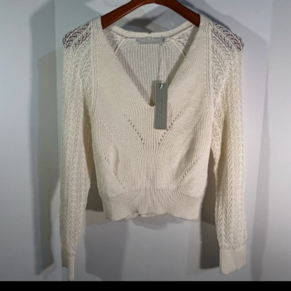 One Grey Day Bella Crochet V-Neck Sweater Cream/Off White Size L - NWT - Picture 1 of 16